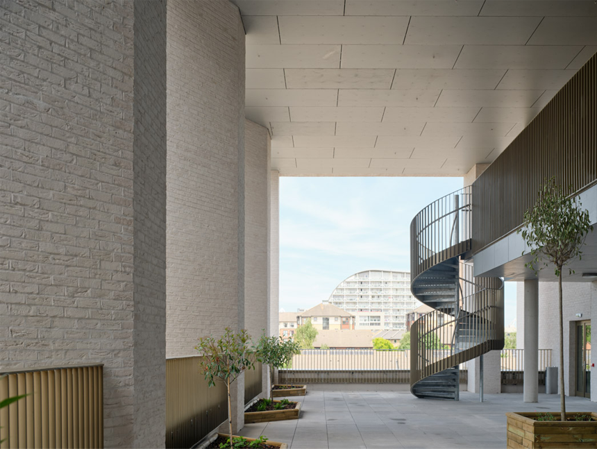Oasis Academy Silvertown