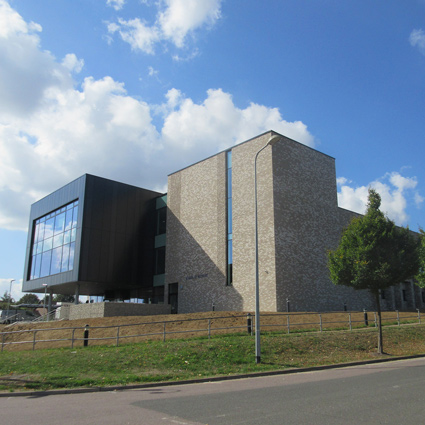 New School of Medicine reaches completion